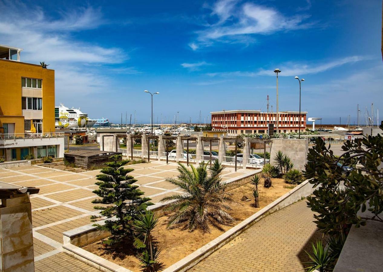 Bay View Apartment Porto Torres Exterior foto